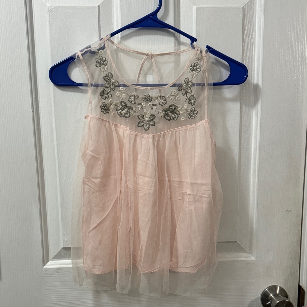 Hollister Pink Floral Keyhole Blouse